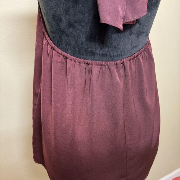 Banana Republic Top Womens Medium Pinot Noir Burgundy Halter Tie Neck Bow Back - Picture 5 of 14